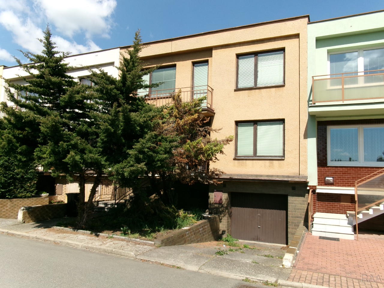 Čelní pohled [1/46]